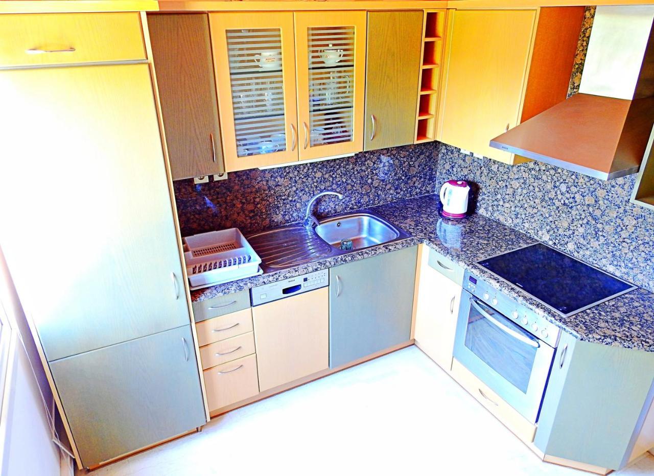 קומנון Dimitra Apartments K מראה חיצוני תמונה